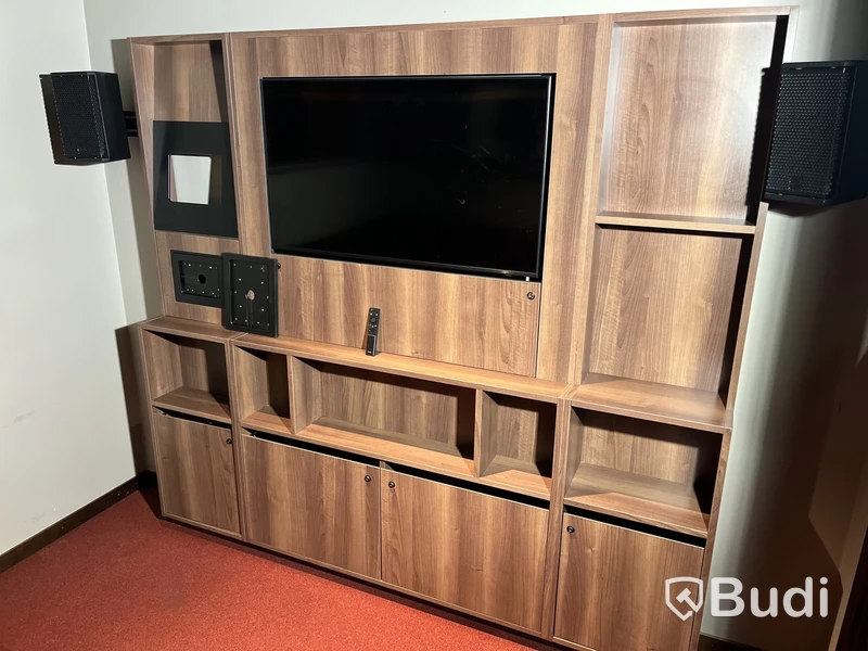 Allt i rummet - inkl. Samsung 43” TV