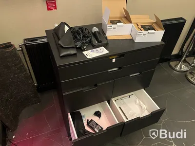 Receptionsdisk inkl. Diverse elektronik