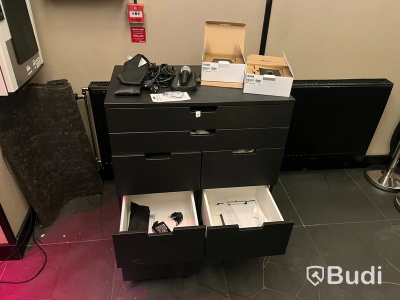 Receptionsdisk inkl. Diverse elektronik