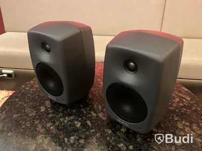 2 st. Genelec 8030C Aktiva Studiomonitorer