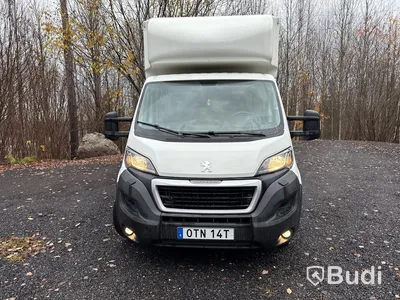 Peugeot Boxer 335  Volymskåp, bakgavellyft (163hk) -2019 Endast 7600 mil!