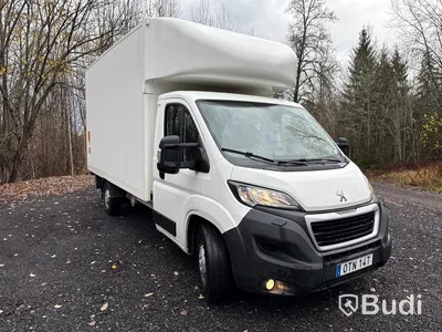 Peugeot Boxer 335  Volymskåp, bakgavellyft (163hk) -2019 Endast 7600 mil!