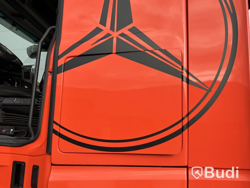 Tridemväxlare Mercedes-Benz Arocs 3758 -2023 | JOAB 24 ton | Plogutrustad