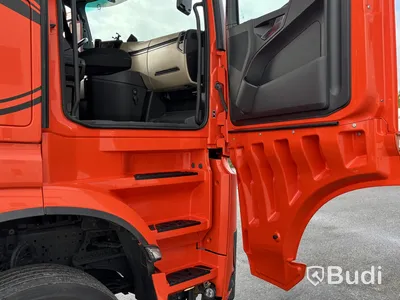 Tridemväxlare Mercedes-Benz Arocs 3758 -2023 | JOAB 24 ton | Plogutrustad