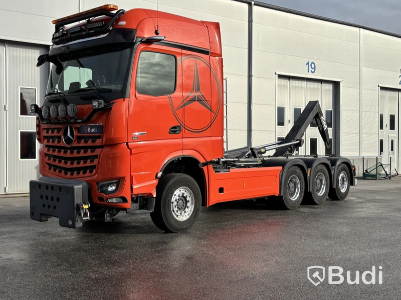 Tridemväxlare Mercedes-Benz Arocs 3758 -2023 | JOAB 24 ton | Plogutrustad