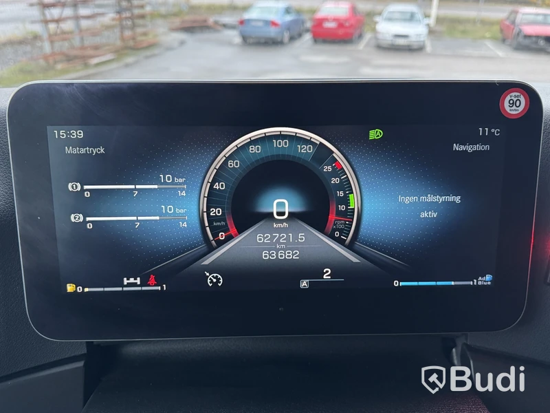 SÅLD Direktförsäljning VIA DNB Tridemväxlare Mercedes-Benz Arocs 3758 -2023 | JOAB 24 ton | Plogutrustad