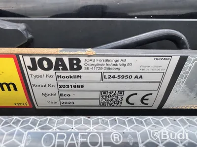 SÅLD Direktförsäljning VIA DNB Tridemväxlare Mercedes-Benz Arocs 3758 -2023 | JOAB 24 ton | Plogutrustad