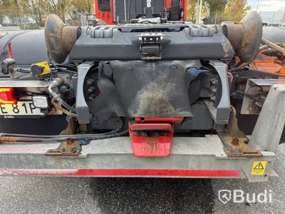 SÅLD Direktförsäljning VIA DNB Tridemväxlare Mercedes-Benz Arocs 3758 -2023 | JOAB 24 ton | Plogutrustad