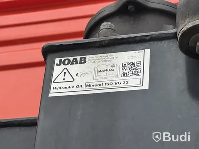 SÅLD Direktförsäljning VIA DNB Tridemväxlare Mercedes-Benz Arocs 3758 -2023 | JOAB 24 ton | Plogutrustad