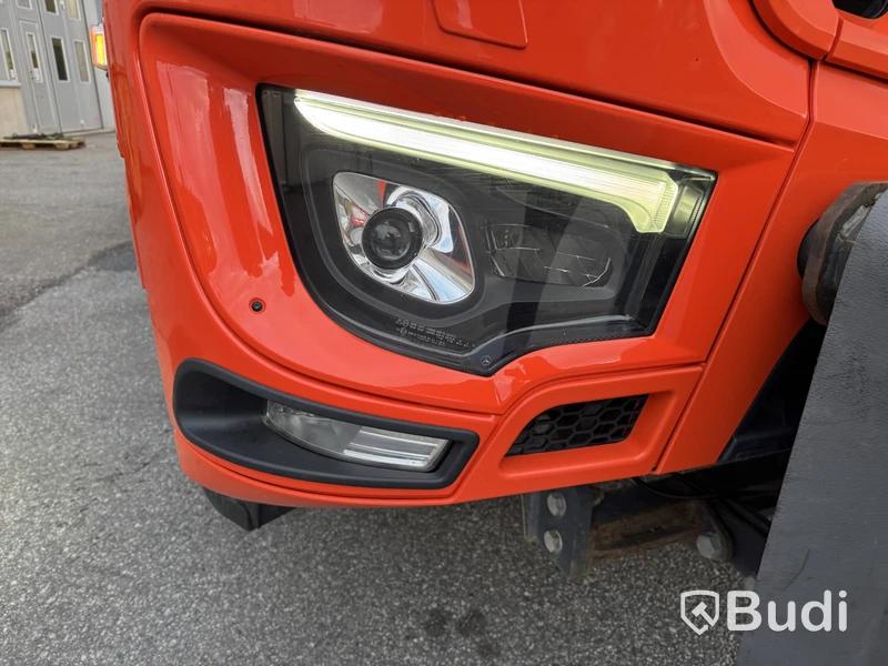 SÅLD Direktförsäljning VIA DNB Tridemväxlare Mercedes-Benz Arocs 3758 -2023 | JOAB 24 ton | Plogutrustad