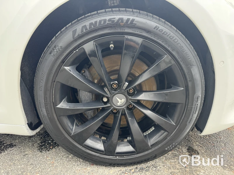 Tesla Model S Long Range AWD -2019 | Nytt batteri