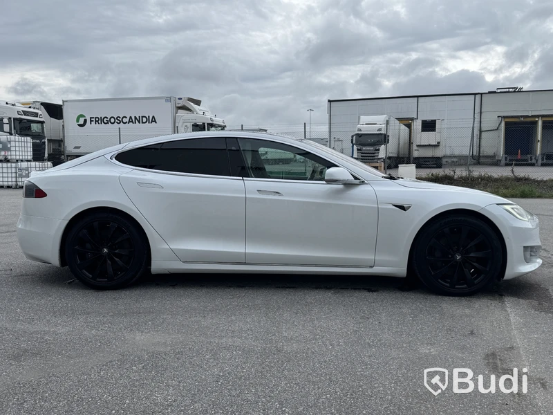 Tesla Model S Long Range AWD -2019 | Nytt batteri