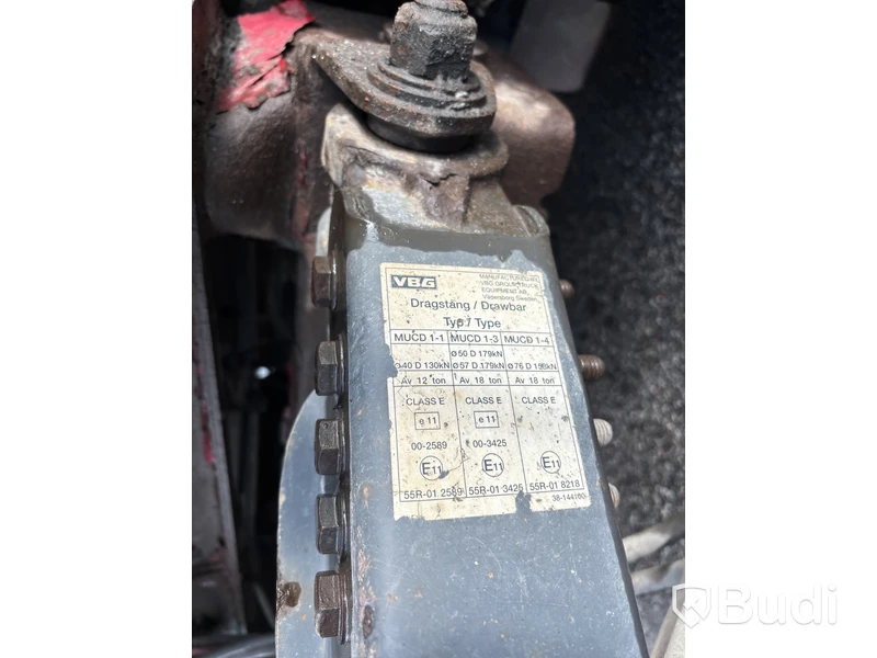 Flisbilsekipage Scania R490 LB 6X2 MNB -2015 | Reparationsobjekt med tillhörande flissläp DGG094