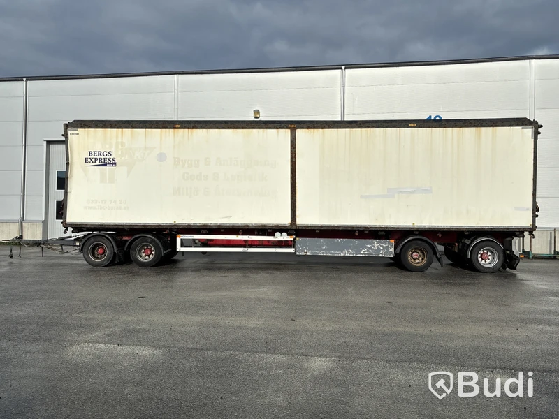 Flisbilsekipage Scania R490 LB 6X2 MNB -2015 | Reparationsobjekt med tillhörande flissläp DGG094