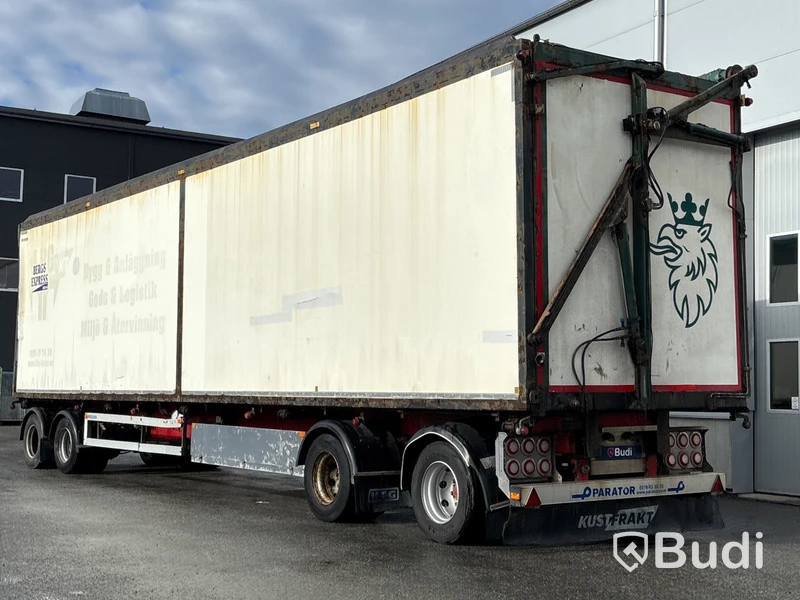 Flisbilsekipage Scania R490 LB 6X2 MNB -2015 | Reparationsobjekt med tillhörande flissläp DGG094