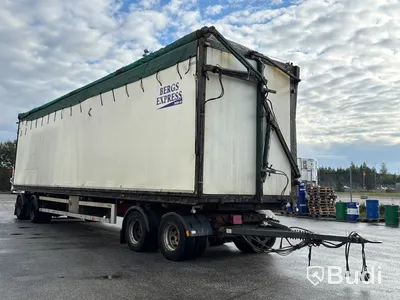 Flisbilsekipage Scania R490 LB 6X2 MNB -2015 | Reparationsobjekt med tillhörande flissläp DGG094