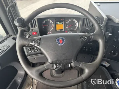 Flisbilsekipage Scania R490 LB 6X2 MNB -2015 | Reparationsobjekt med tillhörande flissläp DGG094