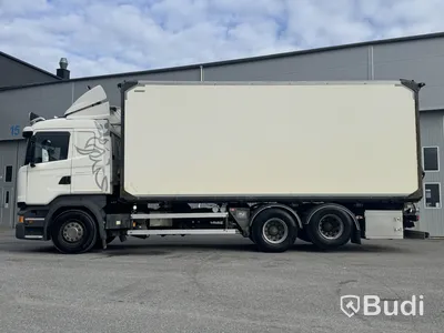 Flisbilsekipage Scania R490 LB 6X2 MNB -2015 | Reparationsobjekt med tillhörande flissläp DGG094