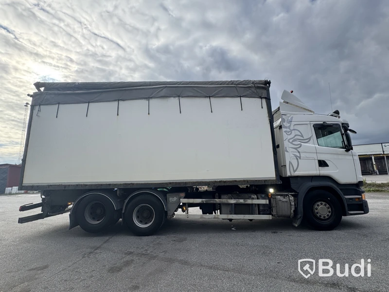 Flisbilsekipage Scania R490 LB 6X2 MNB -2015 | Reparationsobjekt med tillhörande flissläp DGG094