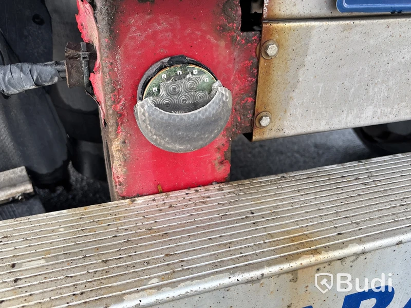 Flisbilsekipage Scania R490 LB 6X2 MNB -2015 | Reparationsobjekt med tillhörande flissläp DGG094