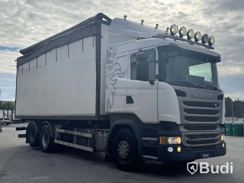 Flisbilsekipage Scania R490 LB 6X2 MNB -2015 | Reparationsobjekt med tillhörande flissläp DGG094