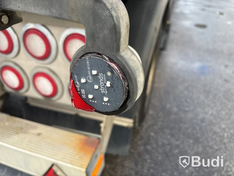 Flisbilsekipage Scania R490 LB 6X2 MNB -2015 | Reparationsobjekt med tillhörande flissläp DGG094