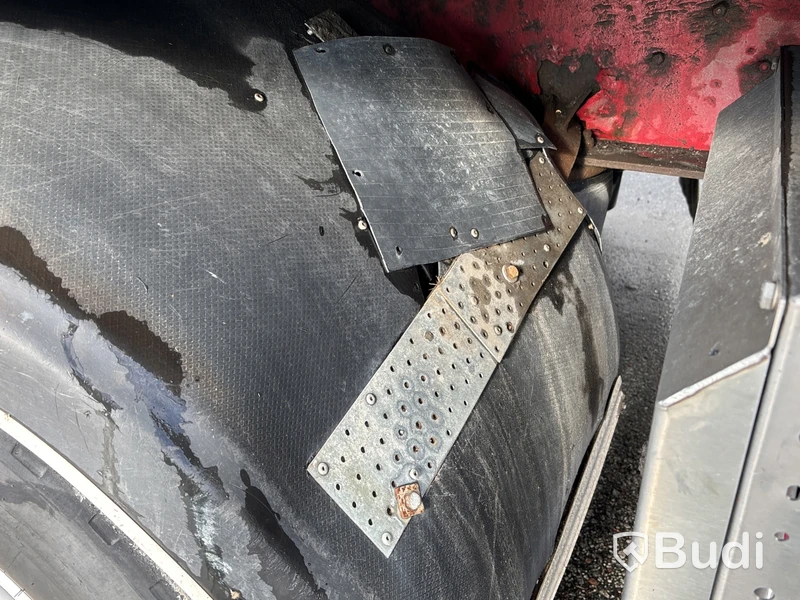 Flisbilsekipage Scania R490 LB 6X2 MNB -2015 | Reparationsobjekt med tillhörande flissläp DGG094