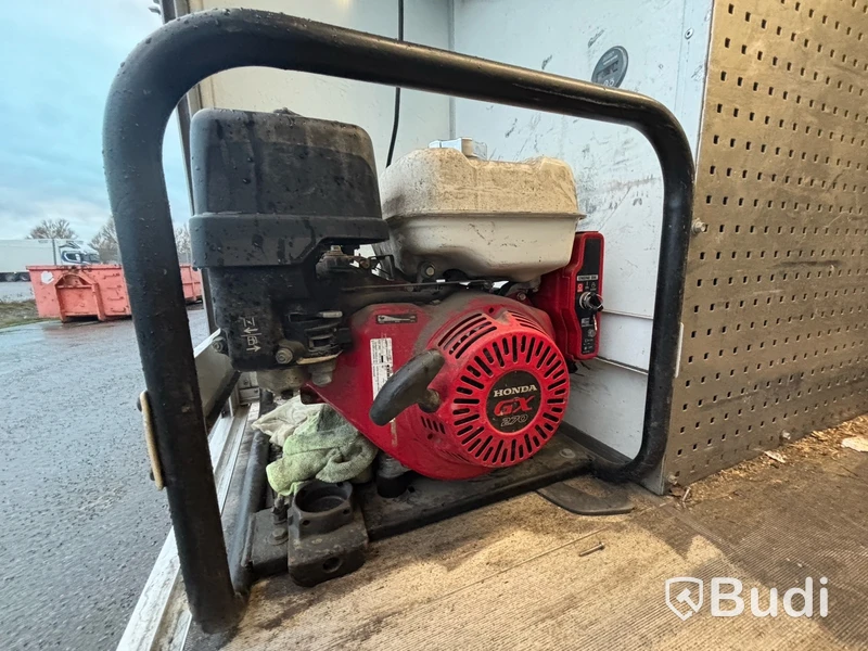 TMA-bil Mercedes-Benz Econic 1827 4x2 -2019 | Palfinger kran