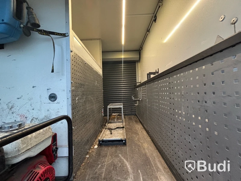 TMA-bil Mercedes-Benz Econic 1827 4x2 -2019 | Palfinger kran