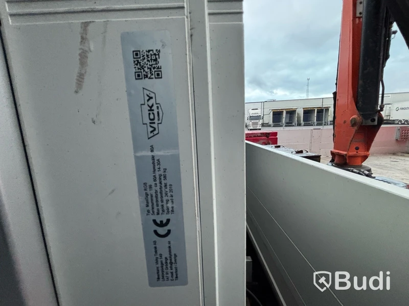 TMA-bil Mercedes-Benz Econic 1827 4x2 -2019 | Palfinger kran