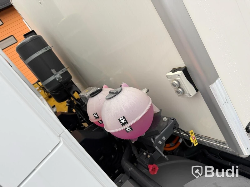 TMA-bil Mercedes-Benz eEconic -2022 | Verdegro | Vicky Teknik