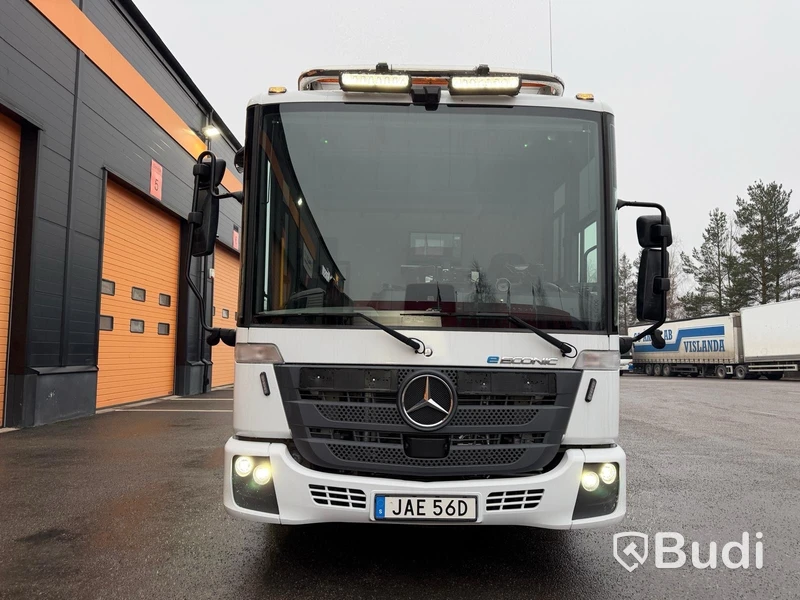 TMA-bil Mercedes-Benz eEconic -2022 | Verdegro | Vicky Teknik
