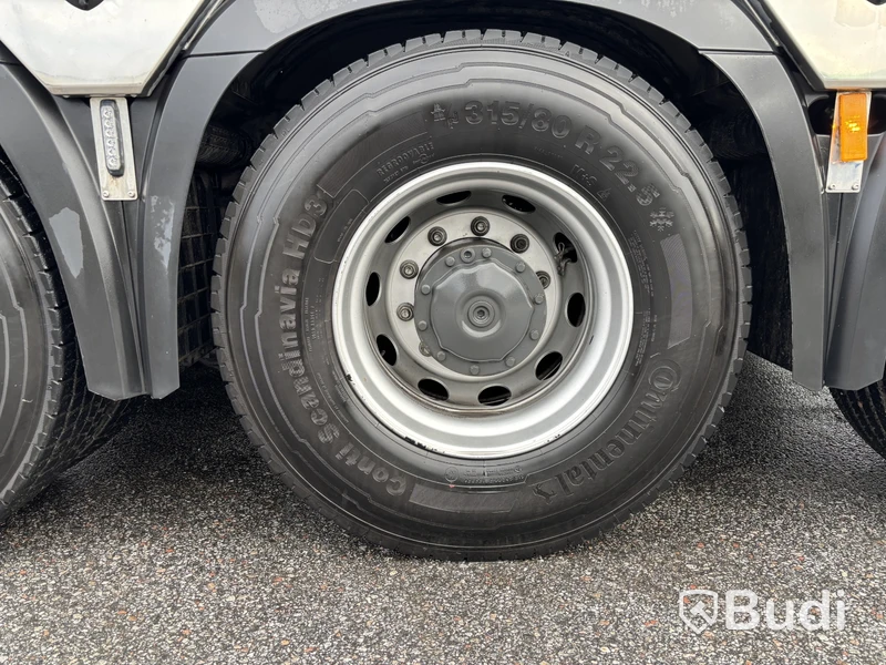 Tridemväxlare Mercedes-Benz Arocs 3751 -2023 | JOAB 24 ton | Plogutrustad