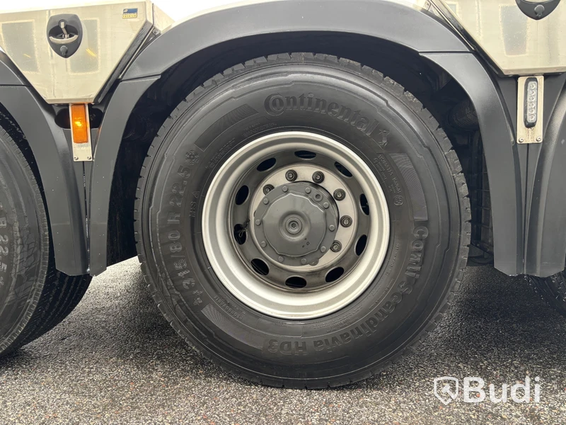 Tridemväxlare Mercedes-Benz Arocs 3751 -2023 | JOAB 24 ton | Plogutrustad