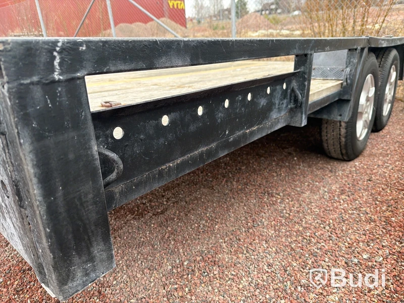 Biltransportsläp BCW - 2000 kg – Dubbelaxlad – Besiktigad