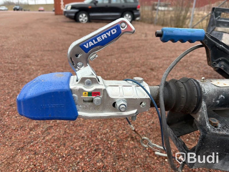 Biltransportsläp BCW - 2000 kg – Dubbelaxlad – Besiktigad