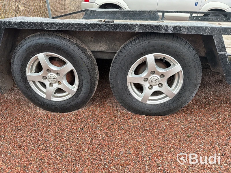 Biltransportsläp BCW - 2000 kg – Dubbelaxlad – Besiktigad