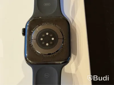 Apple Watch Series 10, 46 mm, titan, svart sportband