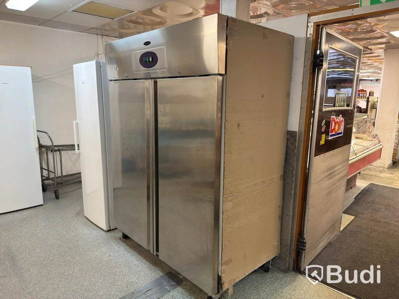 Frysskåp Tefcold RK1420