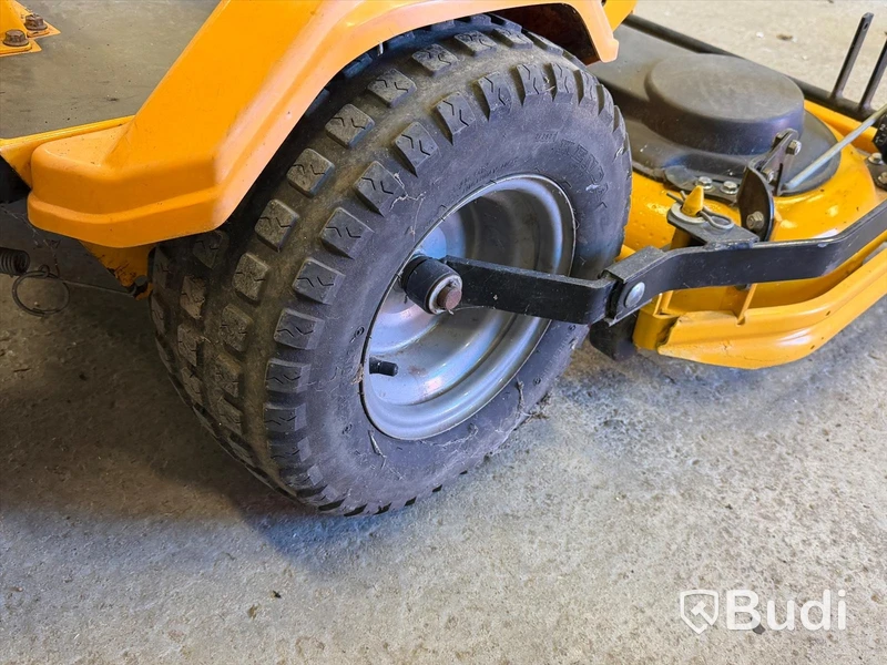 Ride-on lawn mower, Stiga Park P401