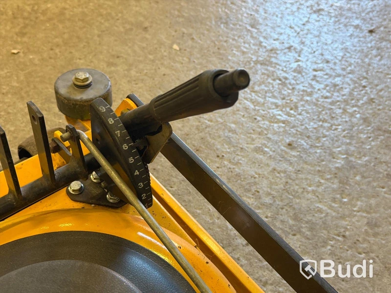 Ride-on lawn mower, Stiga Park P401