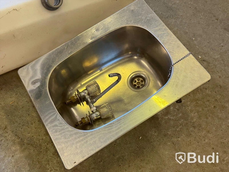 Stainless steel sink for caravan/motorhome/boat, with tank