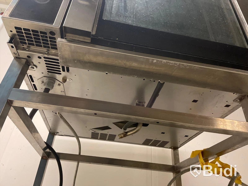 Zanussi varmluftsugn FCF101EZ IPX4