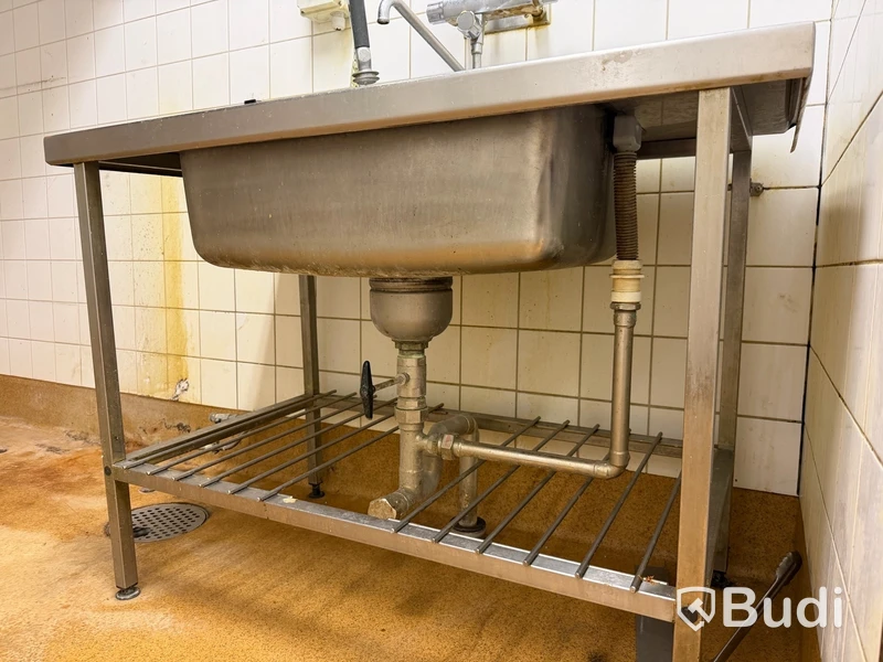Rostfri bänk med vask, ink blandare