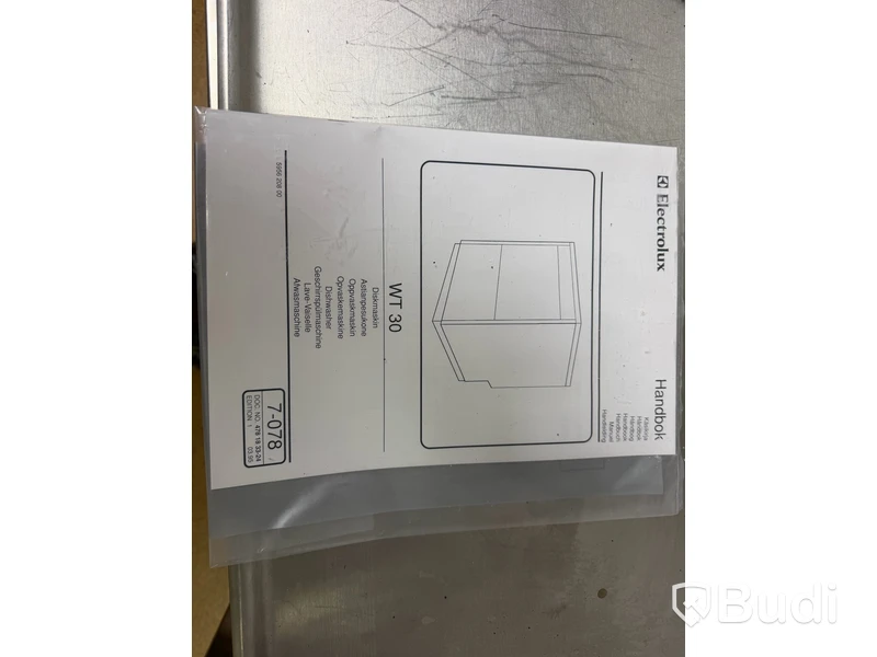 Underbänkdiskmaskin Electrolux WashTech 30