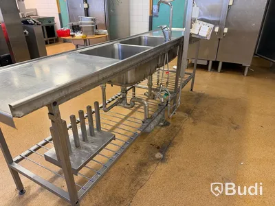 Rostfri arbetsbänk / Storköksbänk - 3 meter