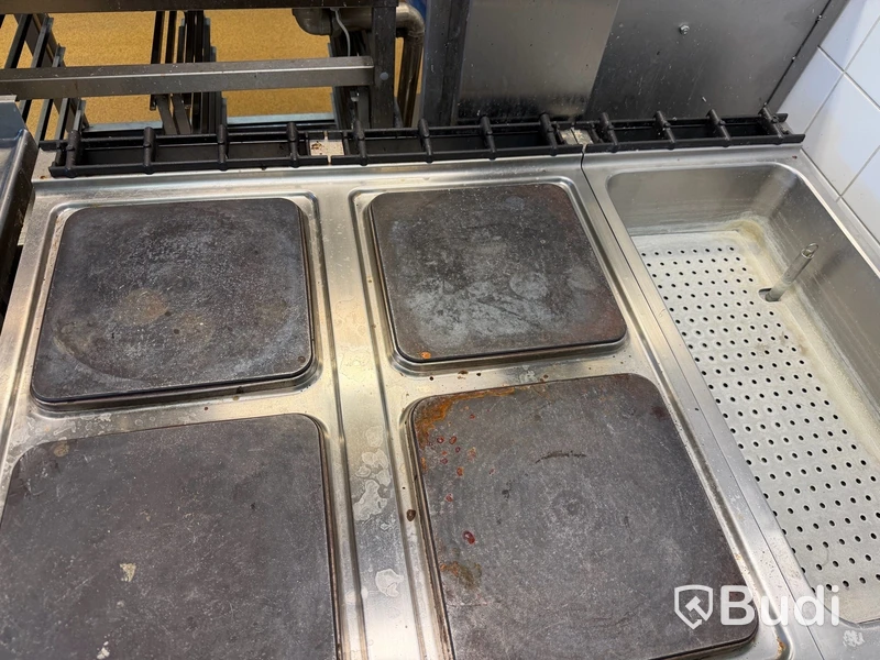 Storköksspis Zanussi V800 med vattenbad – 4 plattor