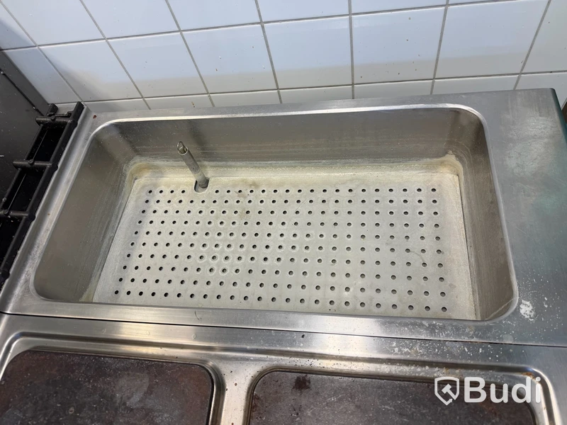 Storköksspis Zanussi V800 med vattenbad – 4 plattor