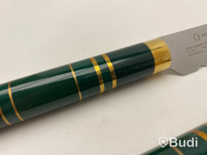 Kockkniv och brödkniv Bon Centuri, Saint Marquis green
