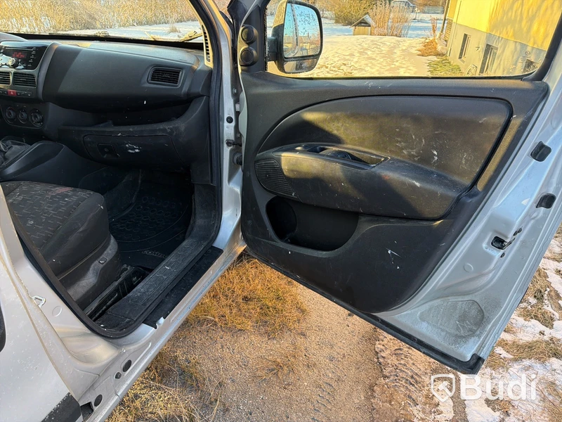 Opel Combo 1.3 CDTI Skåp (95hk) -2018